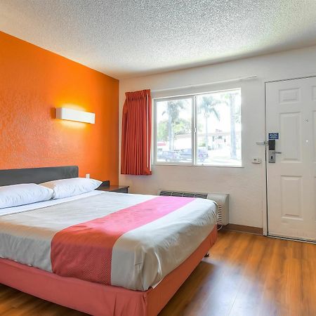Motel 6-Long Beach, Ca - Los Angeles Ngoại thất bức ảnh