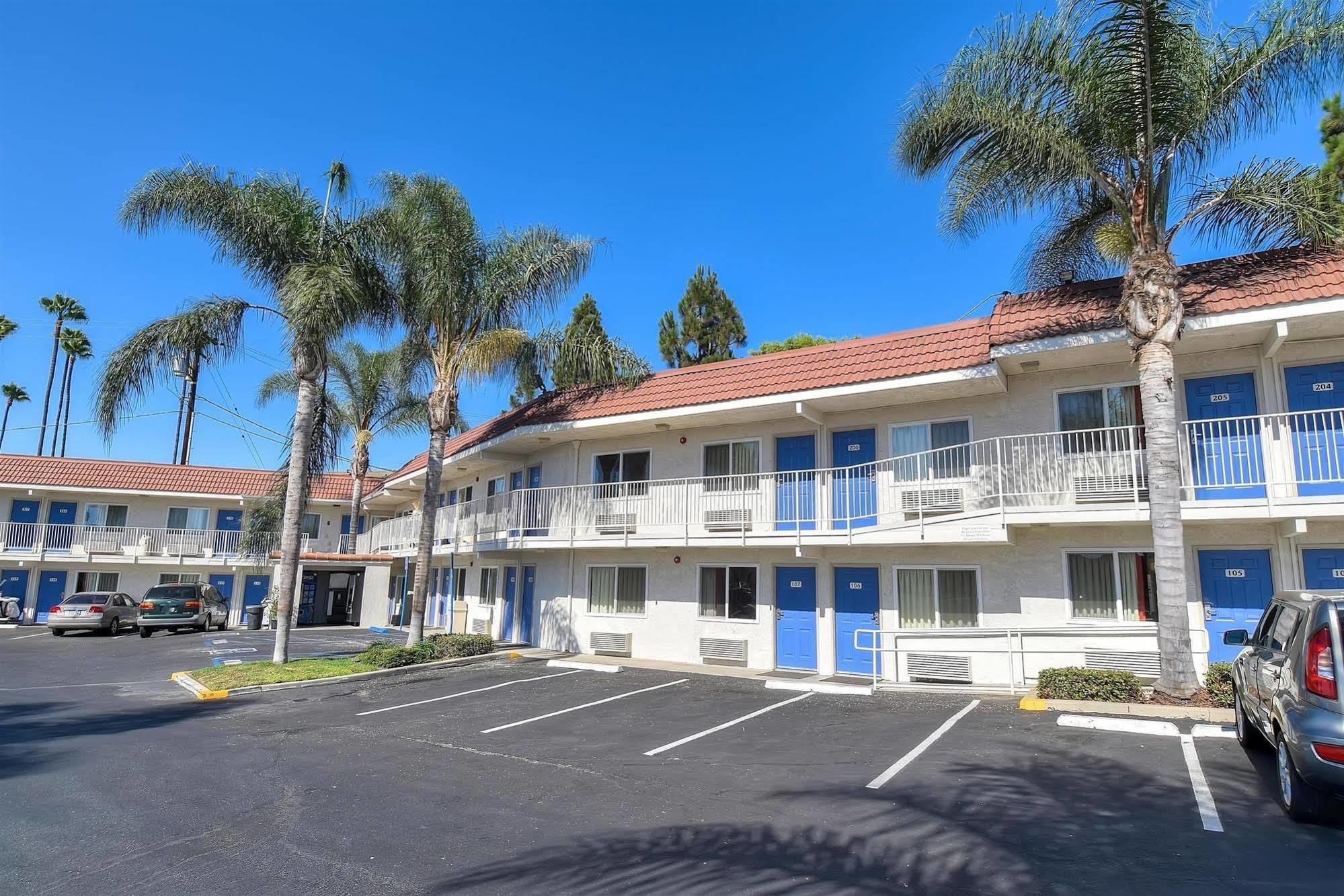 Motel 6-Long Beach, Ca - Los Angeles Ngoại thất bức ảnh