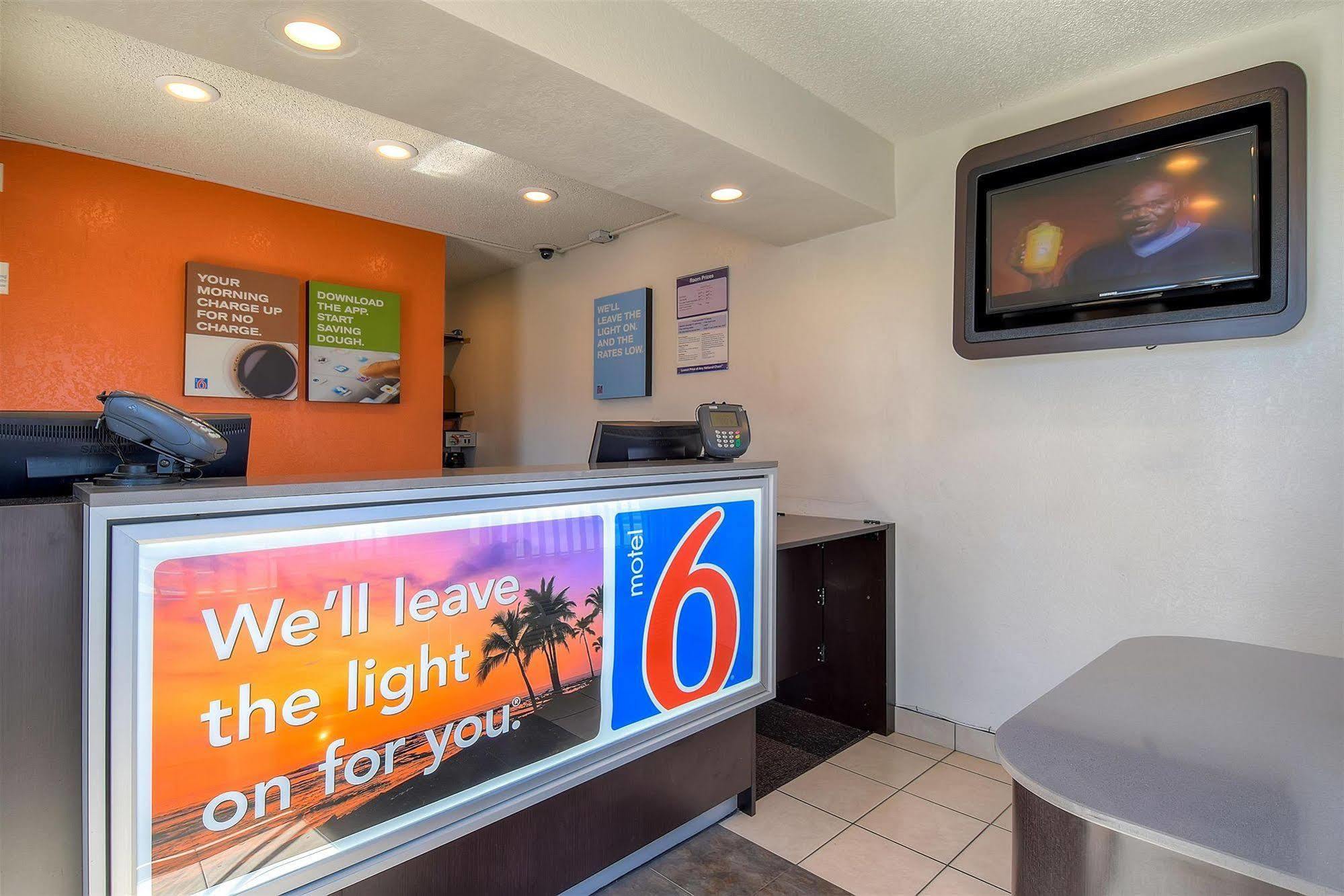 Motel 6-Long Beach, Ca - Los Angeles Ngoại thất bức ảnh
