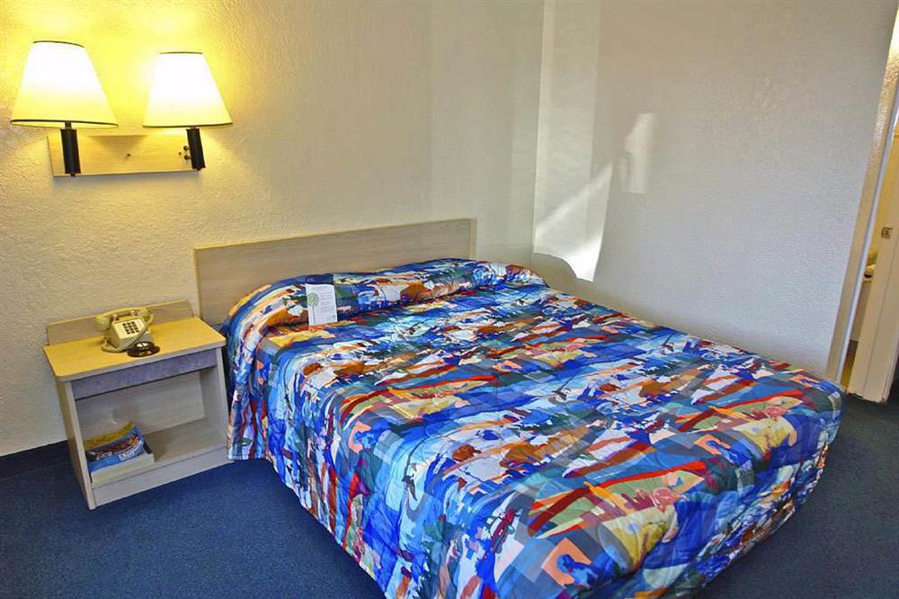 Motel 6-Long Beach, Ca - Los Angeles Phòng bức ảnh